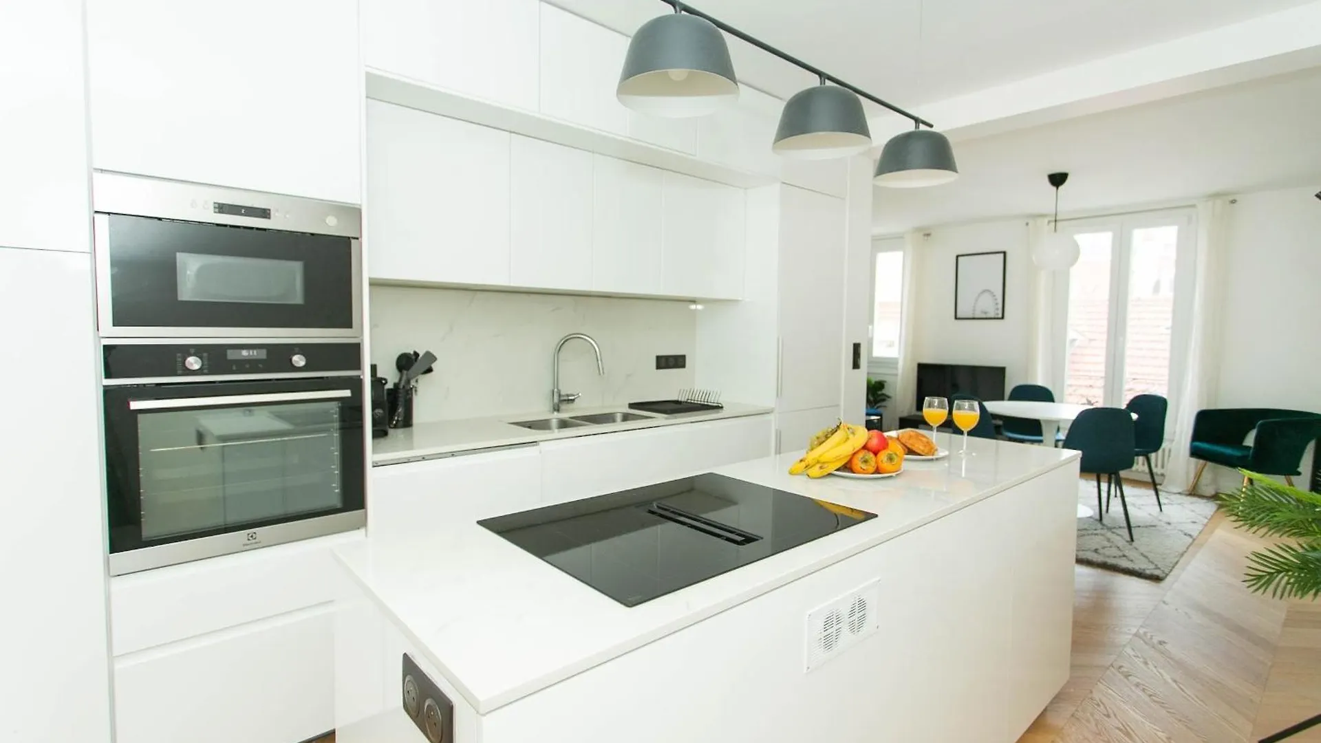 Bnbnova - Haussmann - 2Br Near Champs-Elysees Paris