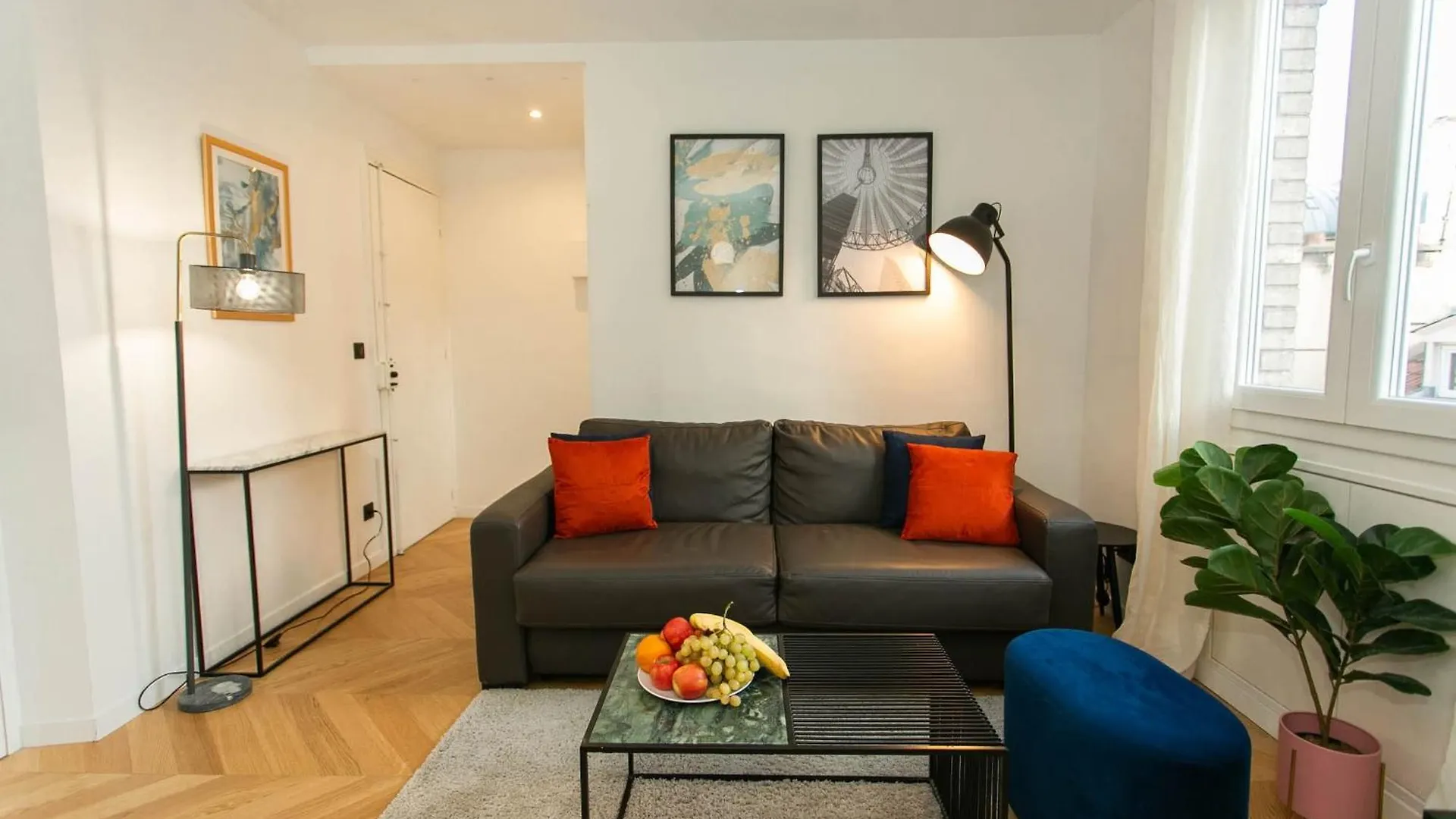 Bnbnova - Haussmann - 2Br Near Champs-Elysees Paris Apartment