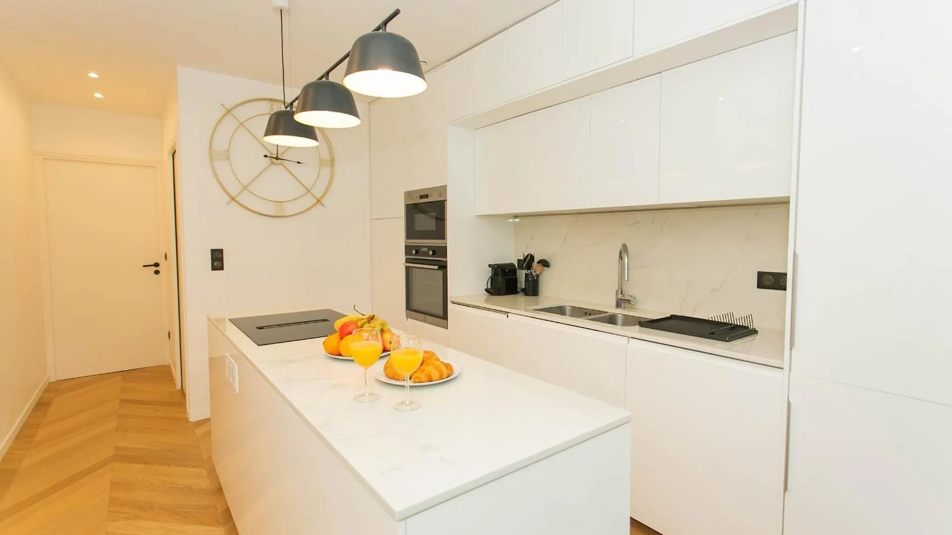 Apartment Bnbnova - Haussmann - 2Br Near Champs-Elysees Paris France