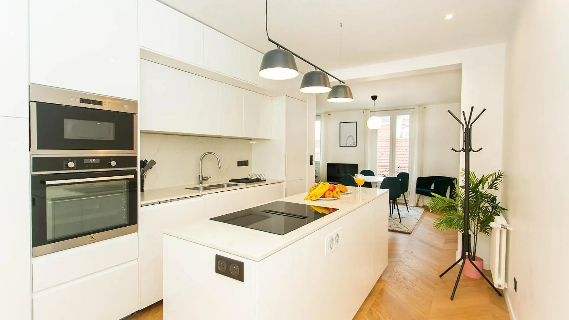 Apartment Bnbnova - Haussmann - 2Br Near Champs-Elysees Paris